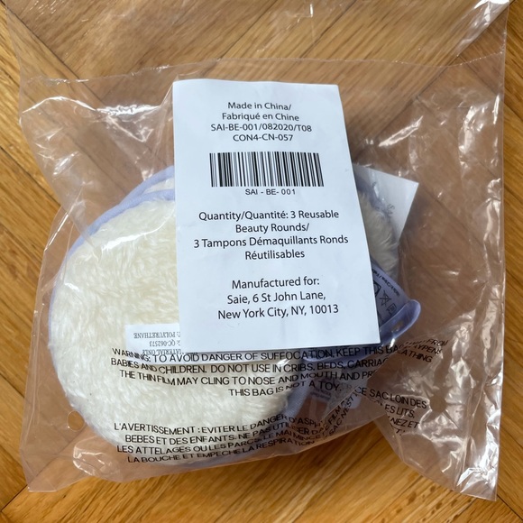 Saie Beauty Makeup Rounds - Picture 1 of 3